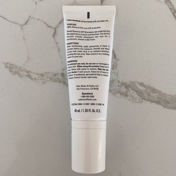 Rodan and Fields Recharge Step 3 SPF 30 Sunscreen - Picture 2 of 4